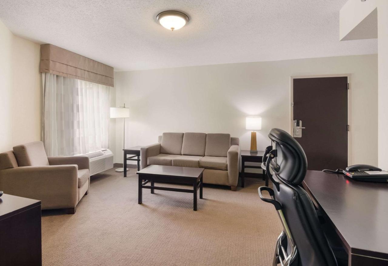 Sleep Inn Tanglewood Roanoke Buitenkant foto